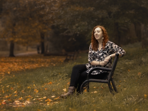 EN6A0120 - Emily on bench