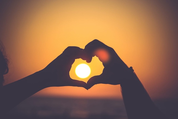 Relationship (Heart Hands)